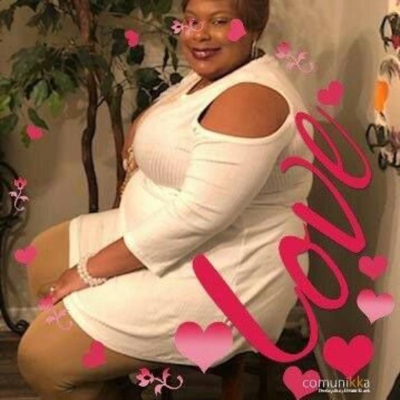 Meet your Posher, Felecia - Picture 1 of 1